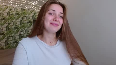 Olivia online show from October 25, 5:19 am