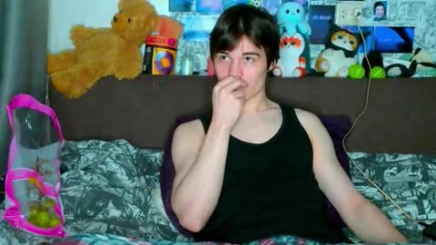 Snapshot of ololkd chatting on September 22, 9:41 pm Tony online show from September 22, 9:41 pm