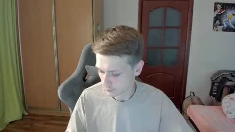 Oliver and Mira online show from September 10, 7:15 pm