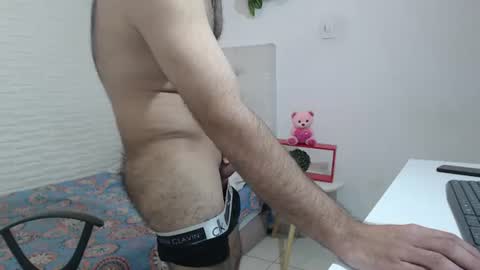 omar202612 online show from July 16, 1:58 pm