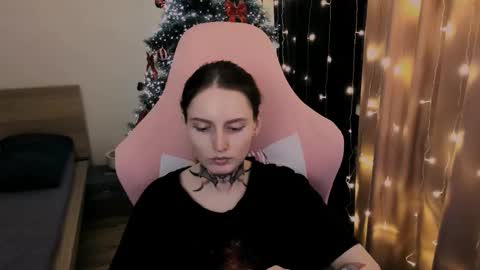 on_yxxx online show from December 3, 7:47 pm