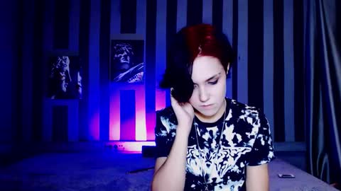 onaloon online show from September 12, 5:53 am