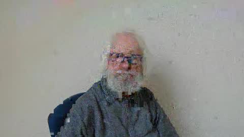 Snapshot of onanister chatting on February 27, 9:18 am Somewhere over the rainbow online show from February 27, 9:18 am