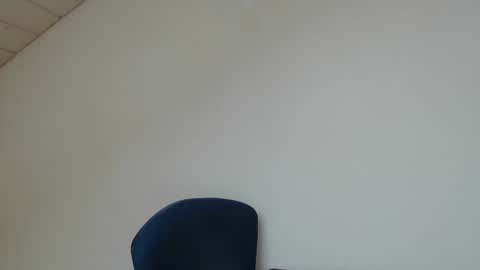 Snapshot of onanister chatting on September 26, 1:30 pm Somewhere over the rainbow online show from September 26, 1:30 pm