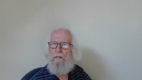 Snapshot of onanister chatting on September 30, 1:54 pm Somewhere over the rainbow online show from September 30, 1:54 pm