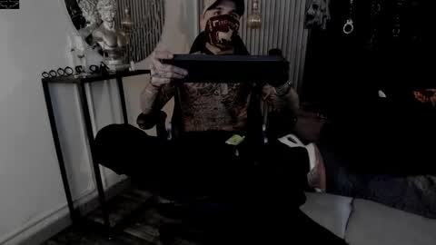     ... online show from November 8, 4:26 am