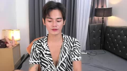 one_and_only_me04 online show from May 17, 12:58 pm