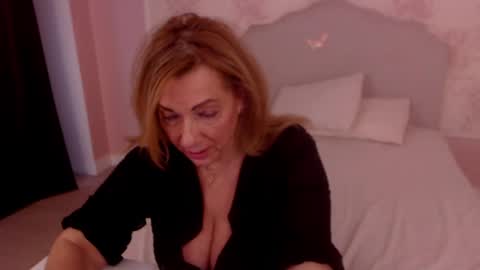 Nicole online show from February 17, 5:36 am