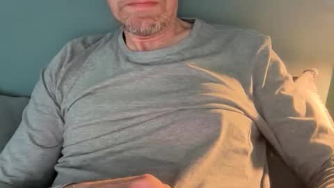 oneeno88 online show from January 12, 8:32 am