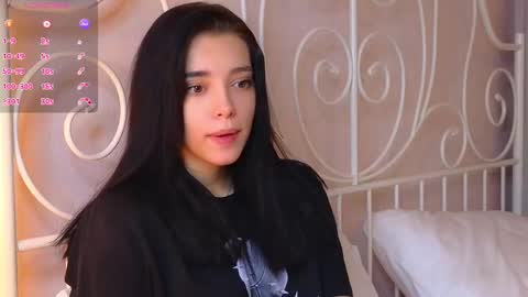 Lexi online show from February 12, 4:44 pm