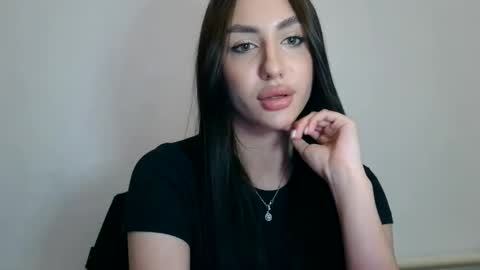 Snapshot of only_barbara chatting on October 27, 7:25 pm Barbara online show from October 27, 7:25 pm