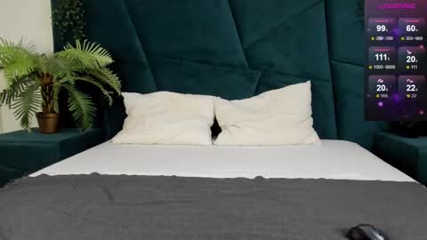 Erick  online show from March 8, 2:12 am