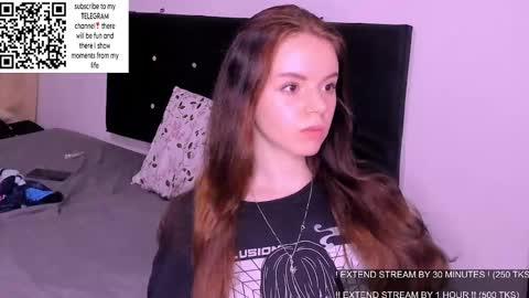 Snapshot of only_sarah1 chatting on January 20, 12:04 am only_sarah1 online show from January 20, 12:04 am