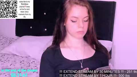 Snapshot of only_sarah1 chatting on February 11, 12:17 am only_sarah1 online show from February 11, 12:17 am