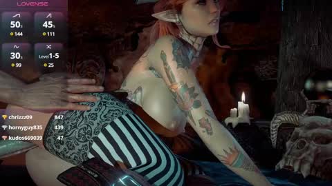 Snapshot of onlyreality chatting on December 18, 7:19 pm onlyreality online show from December 18, 7:19 pm