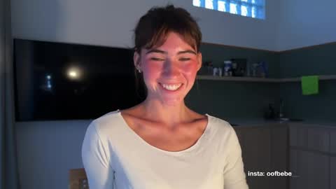 Helen online show from April 18, 10:10 pm