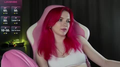 Hannah online show from November 6, 1:36 pm