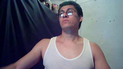 oomaurooo online show from August 7, 7:28 am