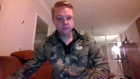Snapshot of oook5 chatting on October 9, 9:42 pm oook5 online show from October 9, 9:42 pm
