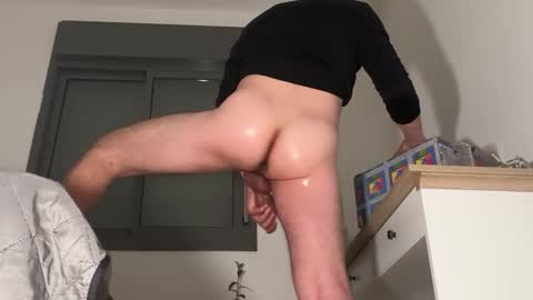 Snapshot of or690 chatting on February 25, 11:48 pm or online show from February 25, 11:48 pm