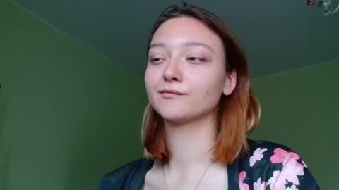 Snapshot of orange___melani chatting on September 19, 10:30 am Melani online show from September 19, 10:30 am