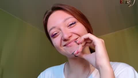 Snapshot of orange___melani chatting on October 1, 10:25 am Melani online show from October 1, 10:25 am
