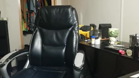 orgasmgiver9090 online show from November 26, 8:33 am