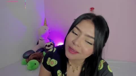 Miss Guzman  online show from November 14, 2:14 am