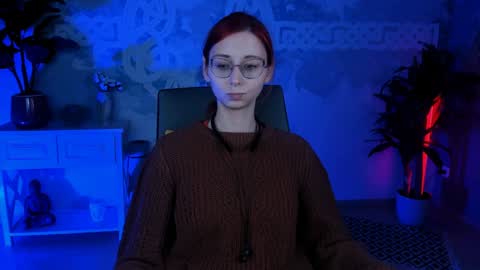 Snapshot of orianna_blade chatting on February 2, 1:08 pm Orianna - Hi Im into geek culture cosplay crafting LARP games. Shall we play DnD online show from February 2, 1:08 pm