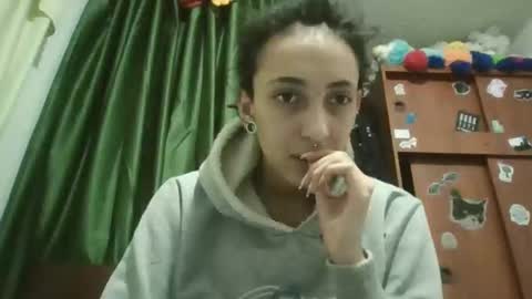 ORIANNA online show from February 6, 2:15 am