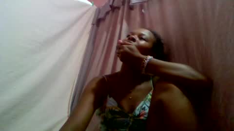 ornellahhh online show from March 27, 7:37 pm