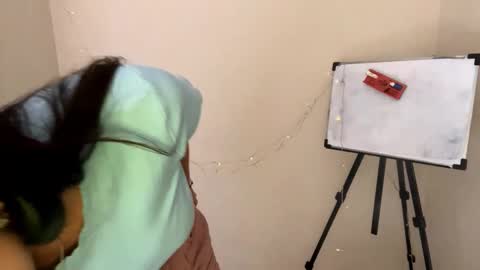 Angel online show from November 25, 5:28 am