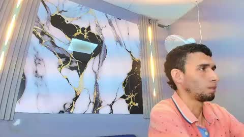 oscar_evans1 online show from April 28, 2:43 pm