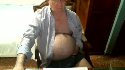 Oscar online show from December 15, 5:53 pm