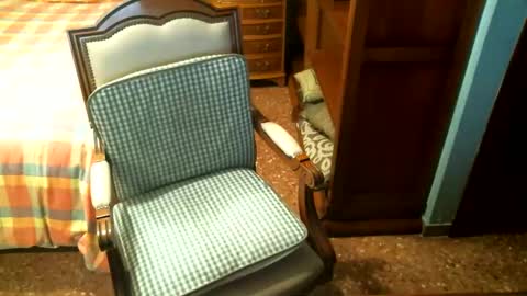 Snapshot of oscarw chatting on March 1, 5:38 pm Oscar online show from March 1, 5:38 pm