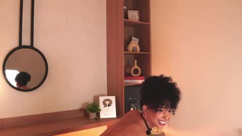 Oshun  online show from May 21, 1:28 pm