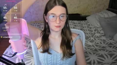 Leliana online show from November 2, 9:09 am