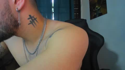 Instagram ostin big09--------- online show from December 17, 8:43 pm