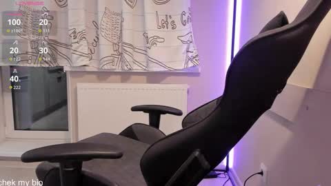 Otis online show from September 24, 2:29 am