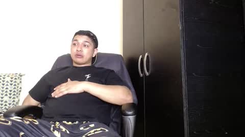 otto_stud online show from January 14, 3:47 am