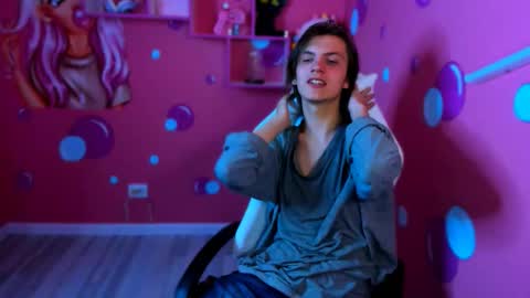 Snapshot of otto_williams chatting on September 20, 8:45 pm Otto online show from September 20, 8:45 pm