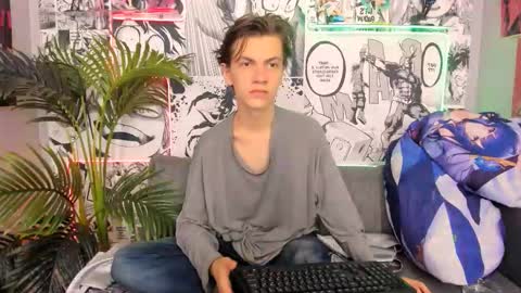 Snapshot of otto_williams chatting on October 5, 5:16 am Otto online show from October 5, 5:16 am