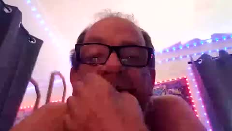 ou8124824 online show from October 5, 9:11 pm