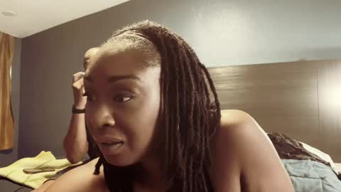 oursecretsidexxx online show from April 5, 11:13 pm