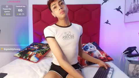 Owen online show from December 18, 9:10 pm