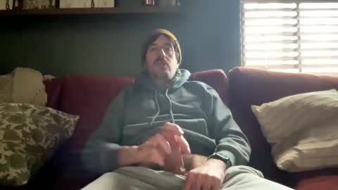 oystwhore online show from February 28, 6:12 pm