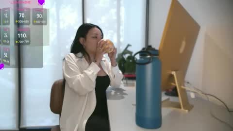 ozhmara online show from September 30, 3:44 pm