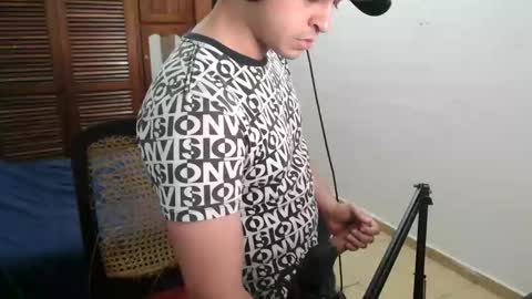 pablomingo online show from February 11, 6:28 am