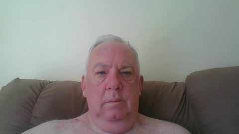 Snapshot of paige_notfound chatting on December 25, 4:22 pm paige_notfound online show from December 25, 4:22 pm