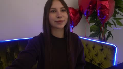 Snapshot of paigeprado chatting on February 21, 5:09 pm Paige online show from February 21, 5:09 pm